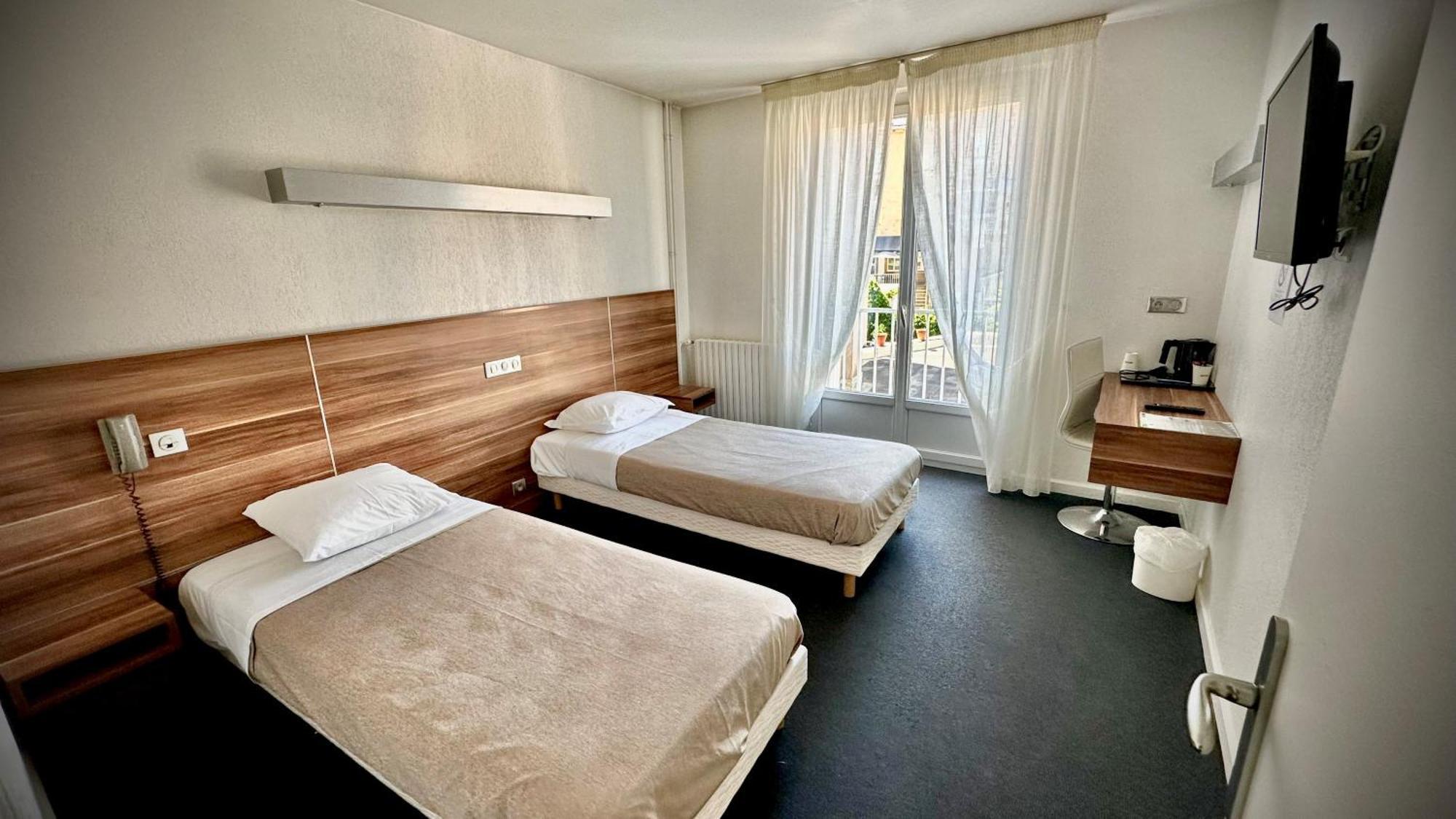 Logis Hotel Restaurant L'Europe Marvejols Kültér fotó