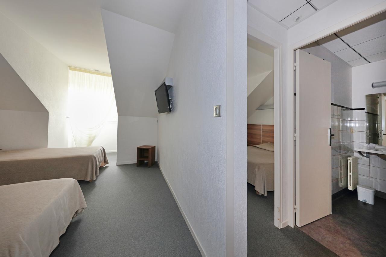 Logis Hotel Restaurant L'Europe Marvejols Kültér fotó